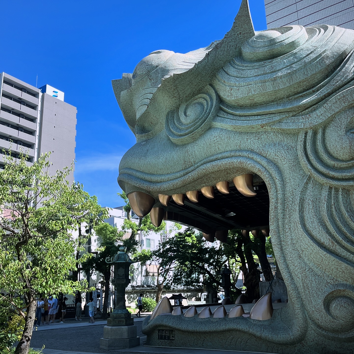 難波八阪神社（大阪浪速区元町）・獅子殿