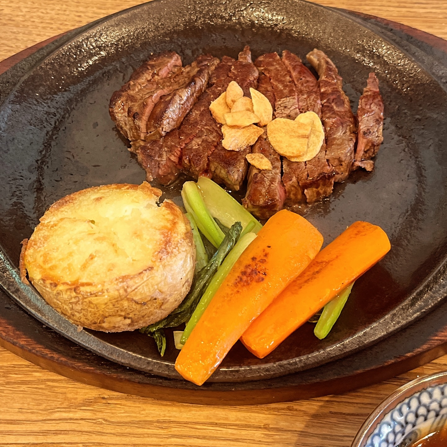 染と茶・ステーキ定食（広島市安佐北区）