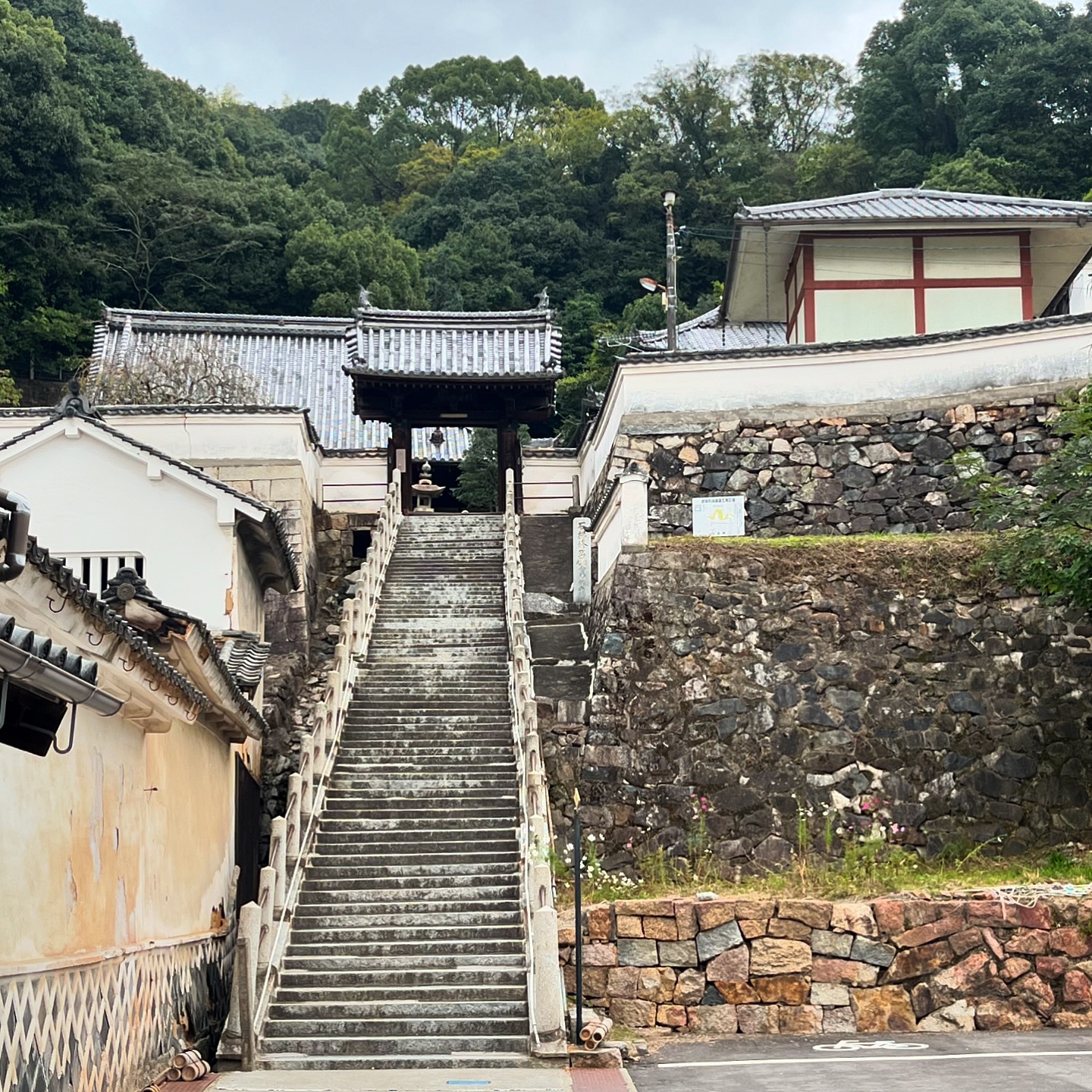 たけはら町並み保存地区 西方寺