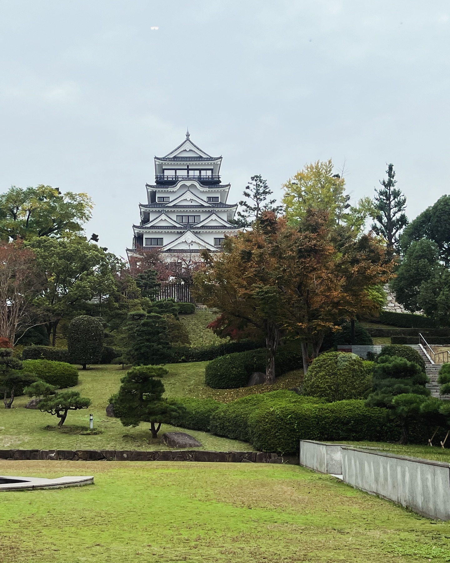 アサヒ喫茶から福山城（広島県福山市・ふくやま美術館）