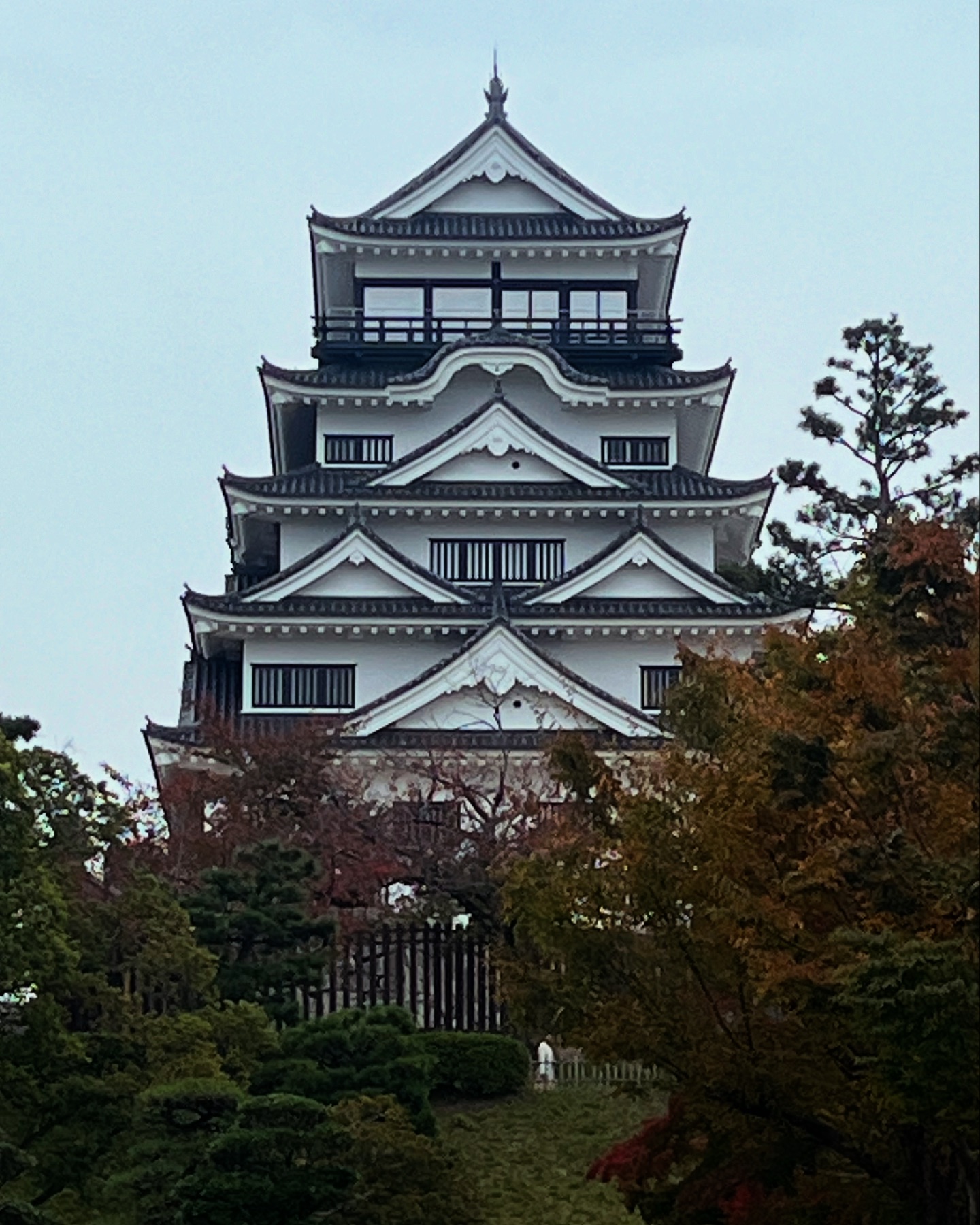 アサヒ喫茶から福山城（広島県福山市・ふくやま美術館）