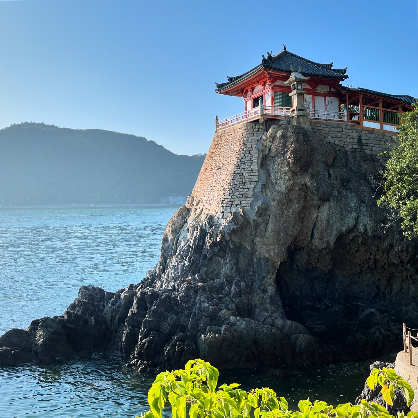 阿伏兎観音（広島県福山市）